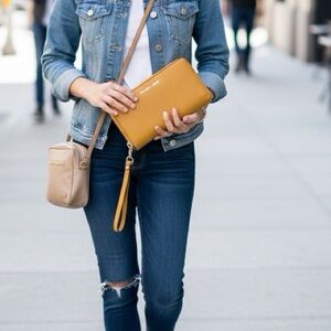 Michael Kors Jet Set Zip Around Continental Wallet Leather Marigold